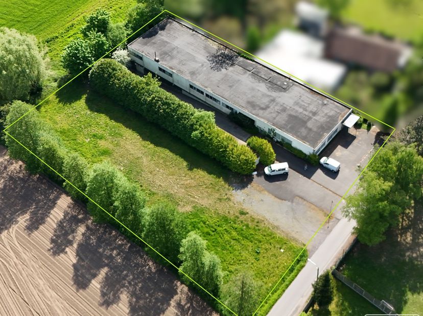Bien professionnel à vendre
                    à 8570 Anzegem
