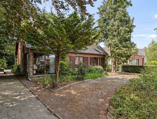                                         Woning te koop in Stekene, € 389.000
