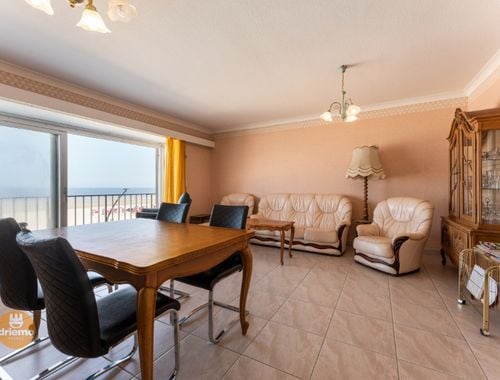                                         Appartement à vendre à De Panne, € 395.000
