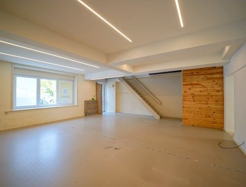                                         Bureaux à vendre à Bredene, € 399.000
