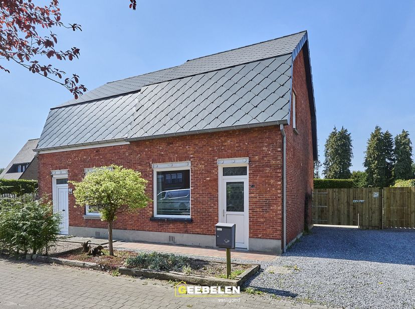 Leuke starterswoning met 2 slaapkamers en een gezellig / onderhoudsvriendelijk tuintje gelegen nabij de Nederlandse grens op 2a09ca.&lt;br /&gt;
&lt;br /&gt;
De w