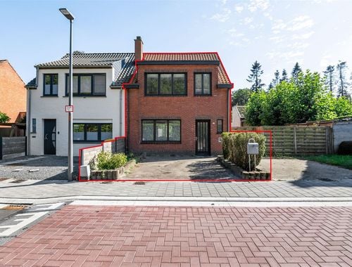                                         Eengezinswoning te koop in Turnhout, € 285.000
