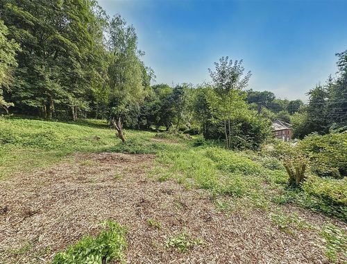                                         Grond te koop in Dinant, € 69.000
