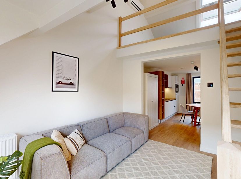 Dit prachtige bemeubelde appartement met één slaapkamer is gelegen in de bruisende studentenstad Leuven, in de residentie LOUISE-CHARLOTTE. De studio