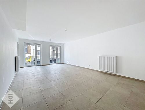                                         Appartement te huur in Moeskroen, € 720
