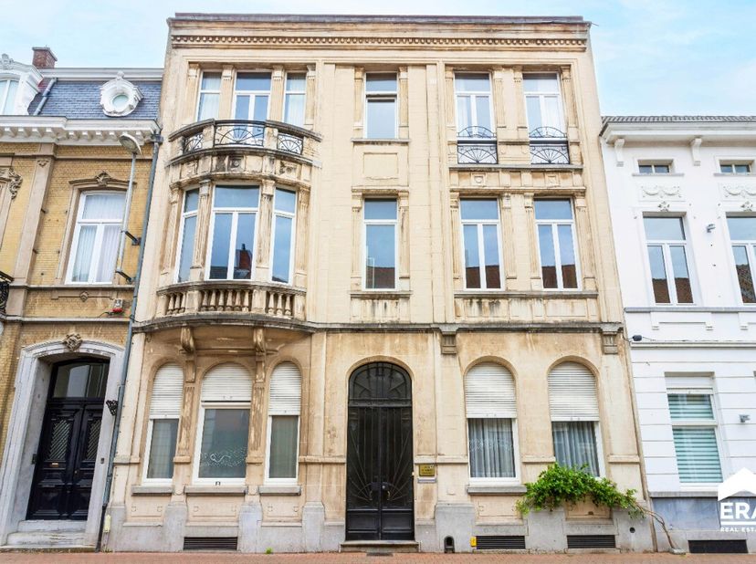 [[ CE BIEN PARTICIPE À LA JOURNÉE MAISONS OUVERTES ERA LE 15/3 DE 13:00 À 14:00 ]]&lt;br /&gt;
Ce bien participe à la Journée Maisons Ouvertes ERA. Visitabl