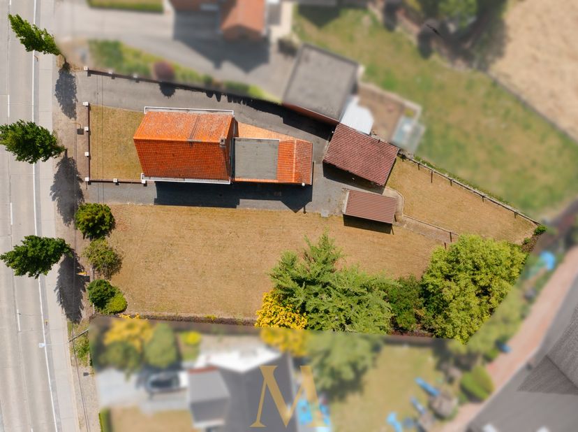 Te renoveren alleenstaande woning met bouwgrond op toplocatie in Anzegem&lt;br /&gt;
&lt;br /&gt;
Op een uitstekende ligging tussen het centrum van Anzegem en de