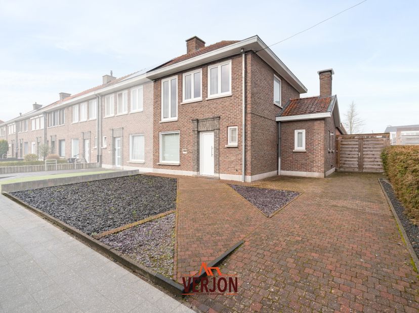 Maison à vendre
                    à 8870 Izegem
