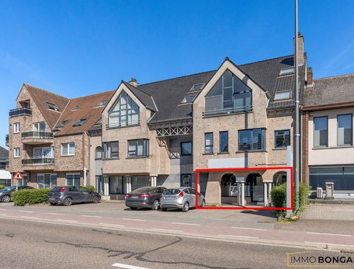                                         Bureaux à vendre à Opglabbeek, € 243.000
