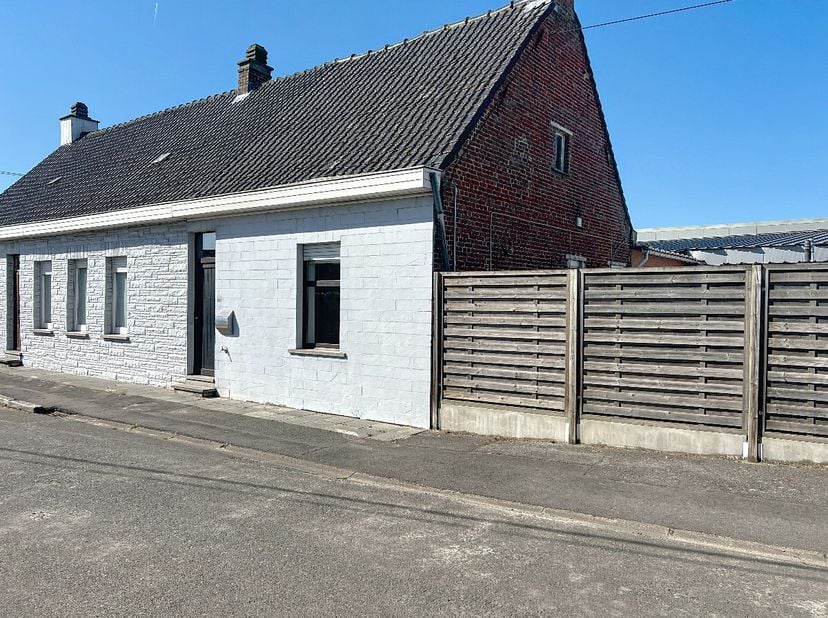 Maison à louer
                    à 8780 Oostrozebeke