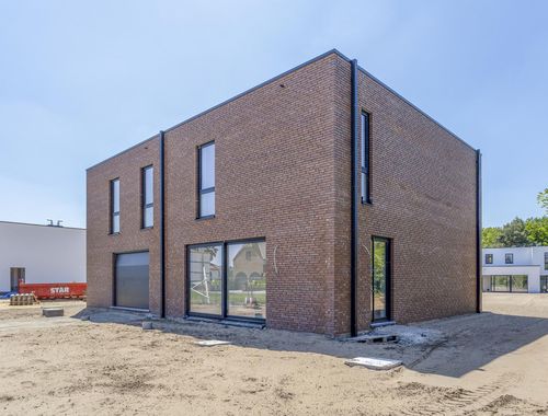                                         Maison à vendre à Balen, € 369.439
