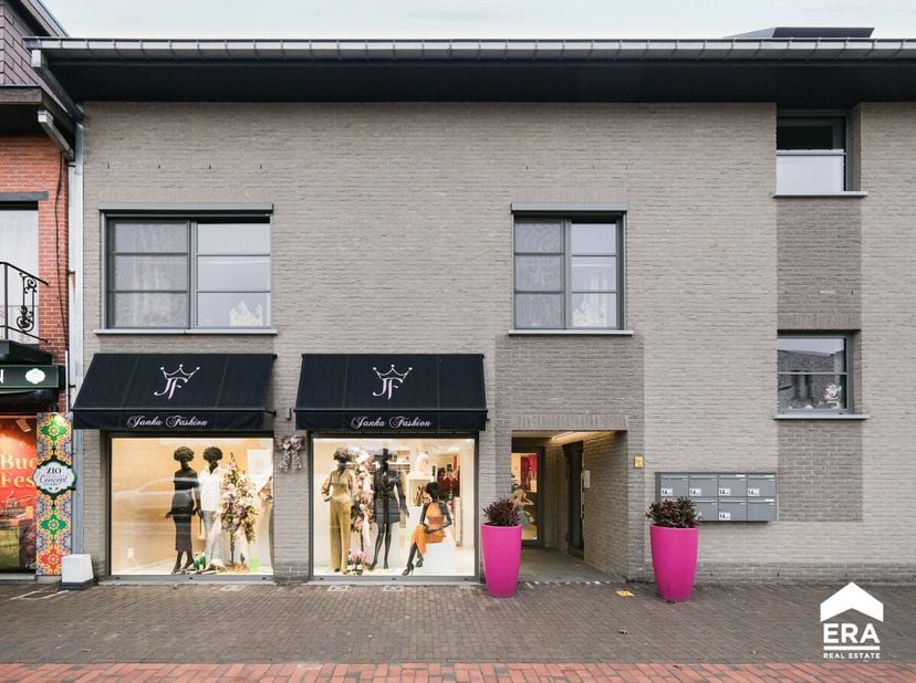 Bien professionnel à vendre
                    à 2230 Herselt
