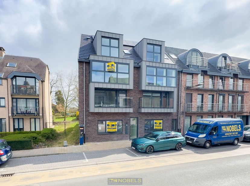 Appartement à vendre
                    à 9820 Merelbeke
