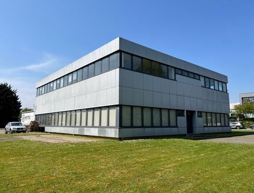                                         Espace de bureaux à louer à Groot-Bijgaarden, € 3.630
