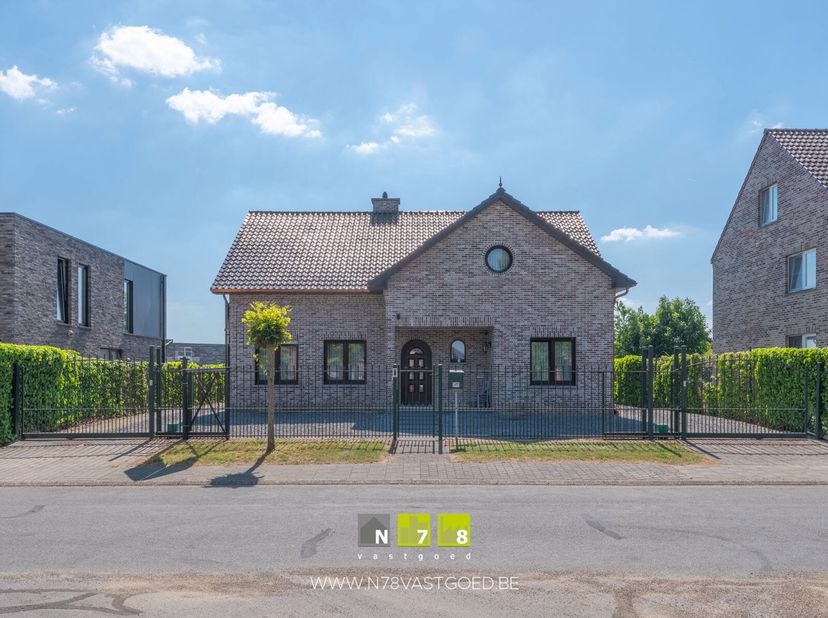 Maison à vendre
                    à 3680 Opoeteren