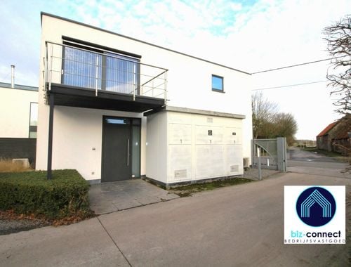                                         Kantoor te huur in Maldegem, € 1.200
