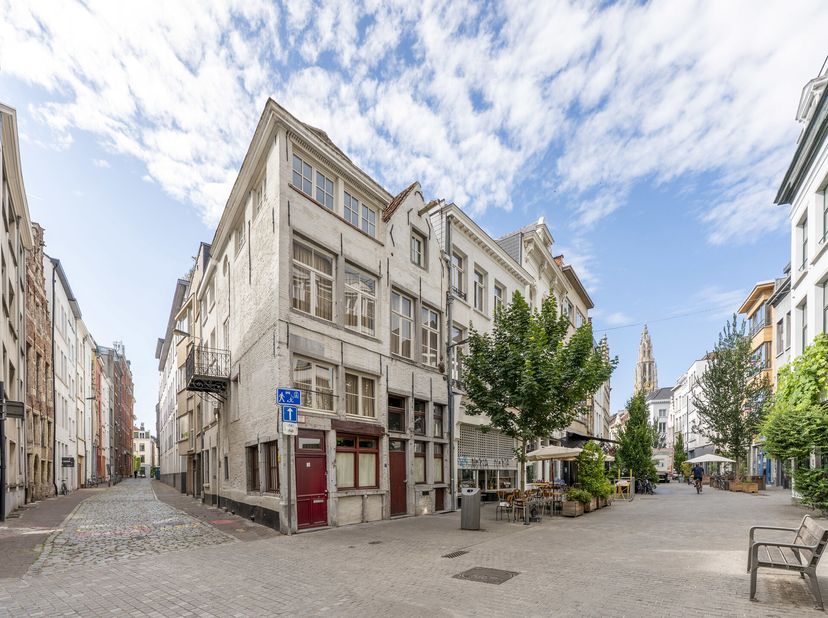 Appartement à vendre
                    à 2000 Antwerpen