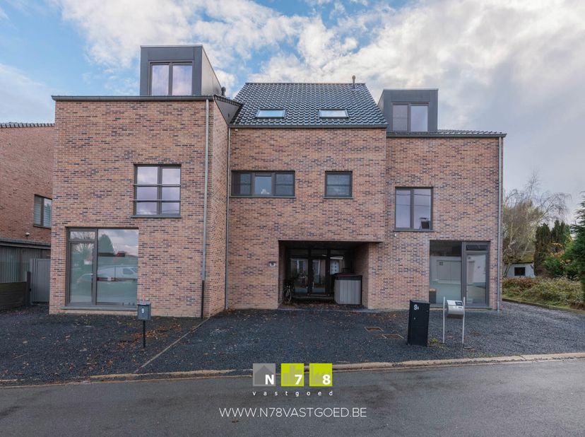 INSTAPKLARE WONING MET 5 SLAAPKAMERS OP EEN PERCEEL VAN 2A39CA TE DILSEN-STOKKEM (ROTEM)&lt;br /&gt;
TROEVEN&lt;br /&gt;
- Moderne woning.&lt;br /&gt;
- 5 slaapkamers.&lt;