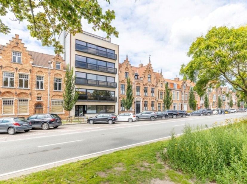 Appartement à louer
                    à 8000 Brugge