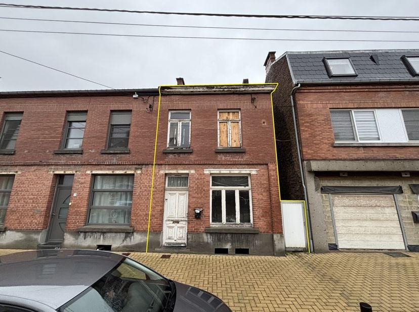 MAISON 3 FACADES 2 CHAMBRES AVEC JARDIN.&lt;br /&gt;
MOUSTIER-SUR-SAMBRE  Rue de la Glacerie 48 - IMMO VISION vous propose une opportunité dinvestissement à