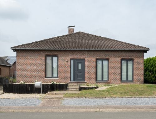                                         Maison à vendre à Houthalen, € 220.000
