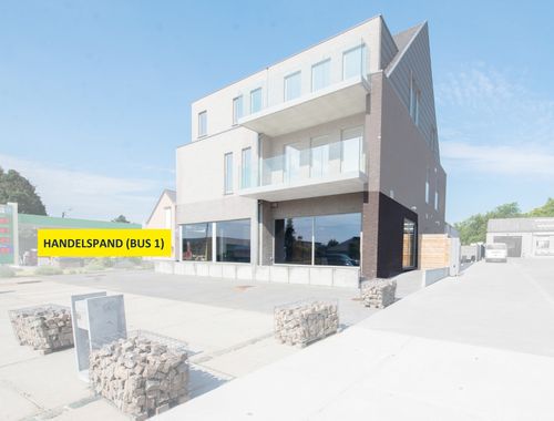                                         Bien commercial à louer à Geraardsbergen, € 1.475
