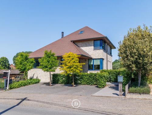                                         Villa te koop in Oudenaken, € 795.000
