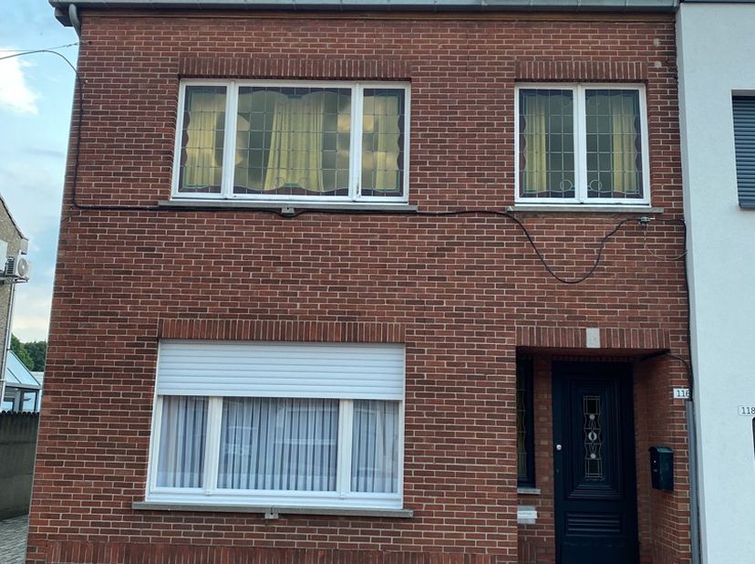 Charmante woning, gelegen te Winkelomseheide 116 te Geel (Zammel). &lt;br /&gt;
Deze woning is gelegen op een mooi perceel van 7a56ca! &lt;br /&gt;
Deze woning is