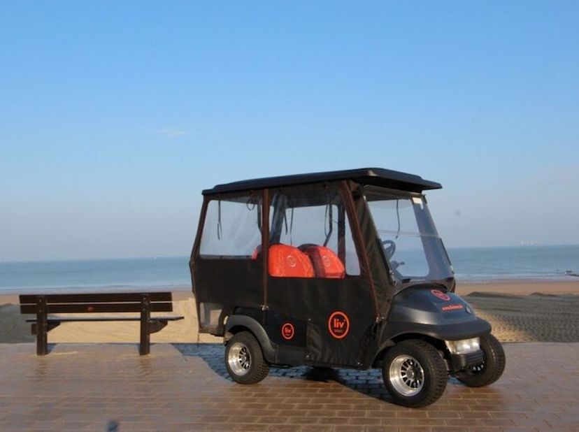 Centraal gelegen garagebox op de -1 in de residentie Belvédère te Kustlaan, vlakbij de Q8 en het strand in Knokke - Het Zoute!&lt;br /&gt;
Afmetingen: 5,5O