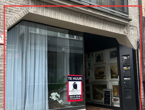                                         Commerce à louer à Geraardsbergen, € 875
