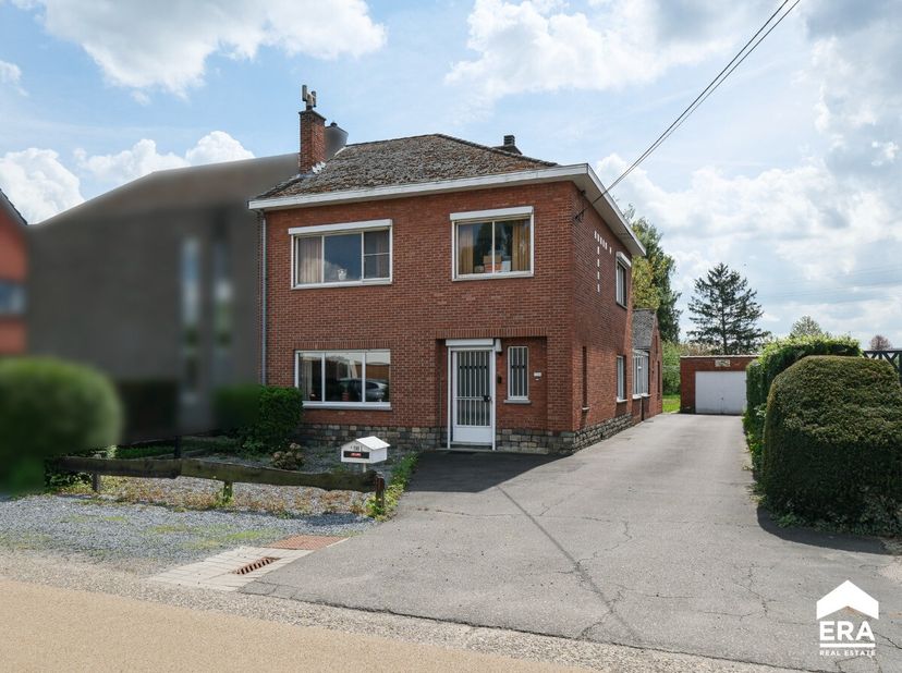 [[ CE BIEN PARTICIPE À LA JOURNÉE MAISONS OUVERTES ERA LE 14/6 DE 9:30 À 10:30 ]]&lt;br /&gt;
Ce bien participe à la Journée Maisons Ouvertes ERA. Visitable