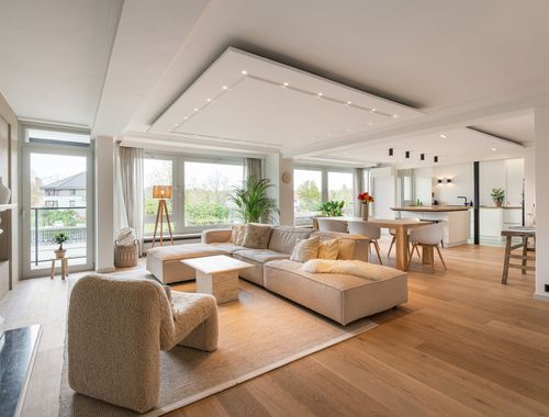                                         Appartement à vendre à Eeklo, € 379.000
