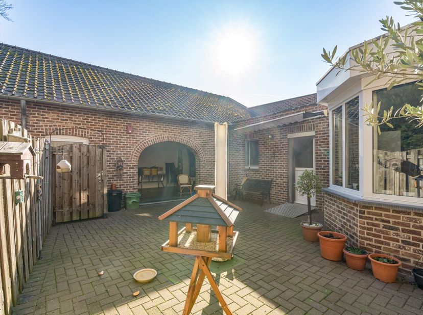 Appartement à vendre
                    à 3730 Hoeselt