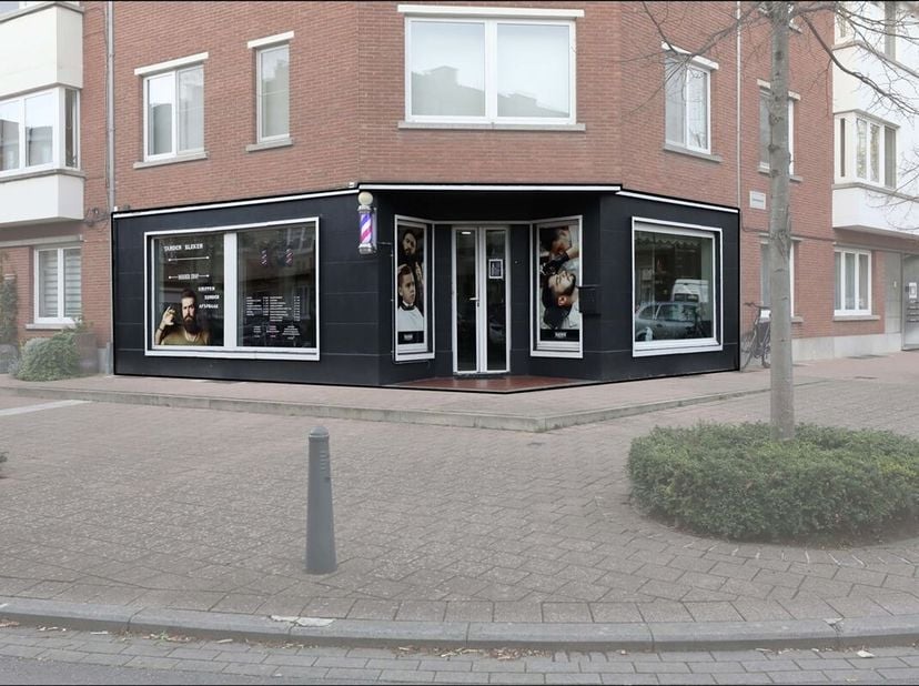 Bien professionnel à vendre
                    à 3500 Hasselt