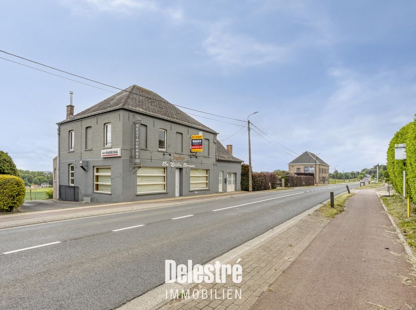 Bien professionnel à vendre
                    à 9570 Sint-Maria-Lierde