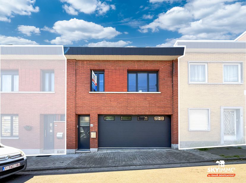 L&#039;agence SKYIMMO vous propose ce beau appartement d&#039;une surface habitable de 50 m2 située a HERSTAL dans une rue calme. Celle-ci est composé comme sui