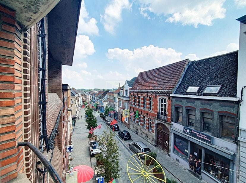 Bezoek deze eigendom ZONDER AFSPRAAK! Openkijkdag op ZATERDAG 22 MAART van 13u tot 14u30!&lt;br /&gt;
Graag eerder een bezoekje brengen? BEL 055 30 92 90.&lt;b