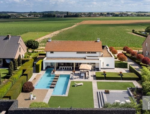                                         Villa te koop in Lanaken, € 899.000
