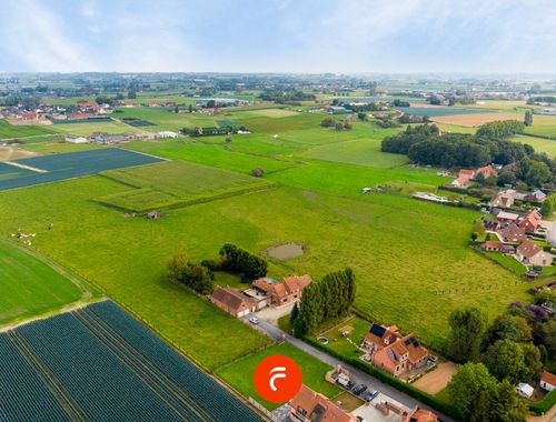                                         Woning te koop in Oostrozebeke, € 349.000
