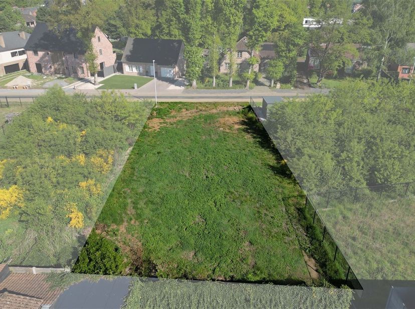 Terrain à vendre
                    à 3582 Koersel