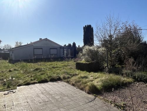                                         Bouwgrond te koop in Varsenare, € 246.000
