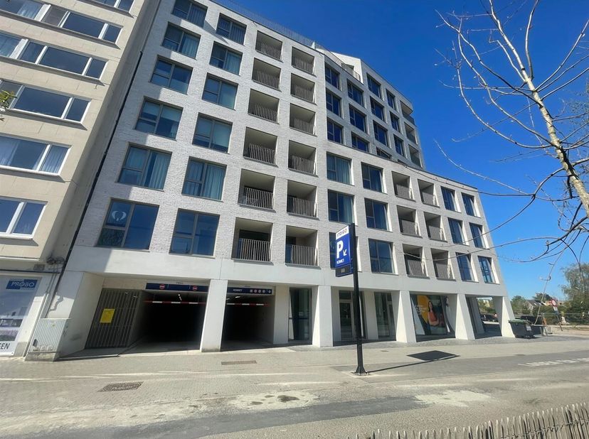 Garage à louer
                    à 2800 Mechelen