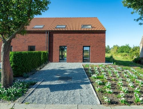                                         Woning te koop in Péruwelz, € 299.979
