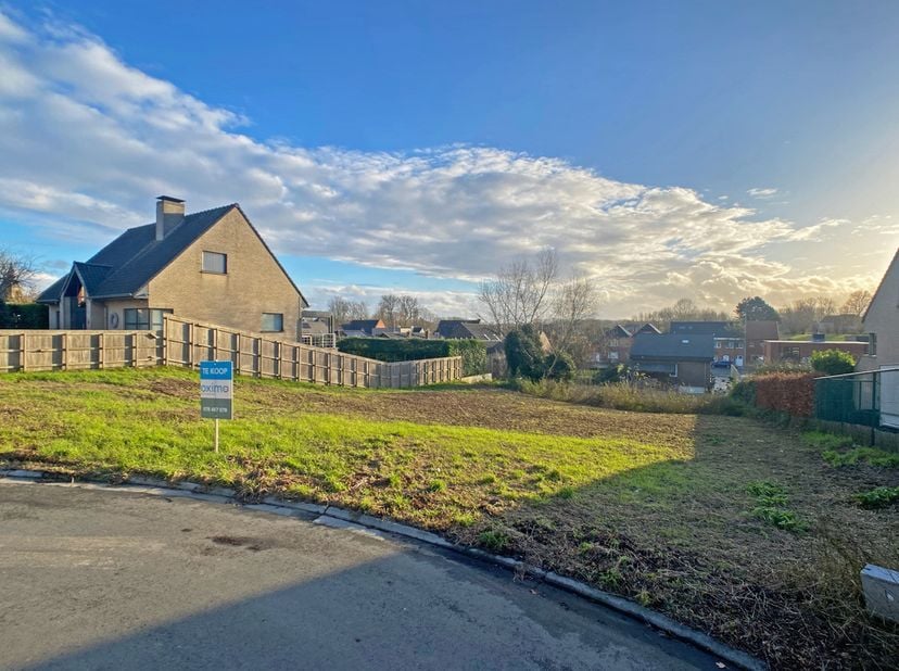 Terrain à vendre
                    à 9550 Herzele