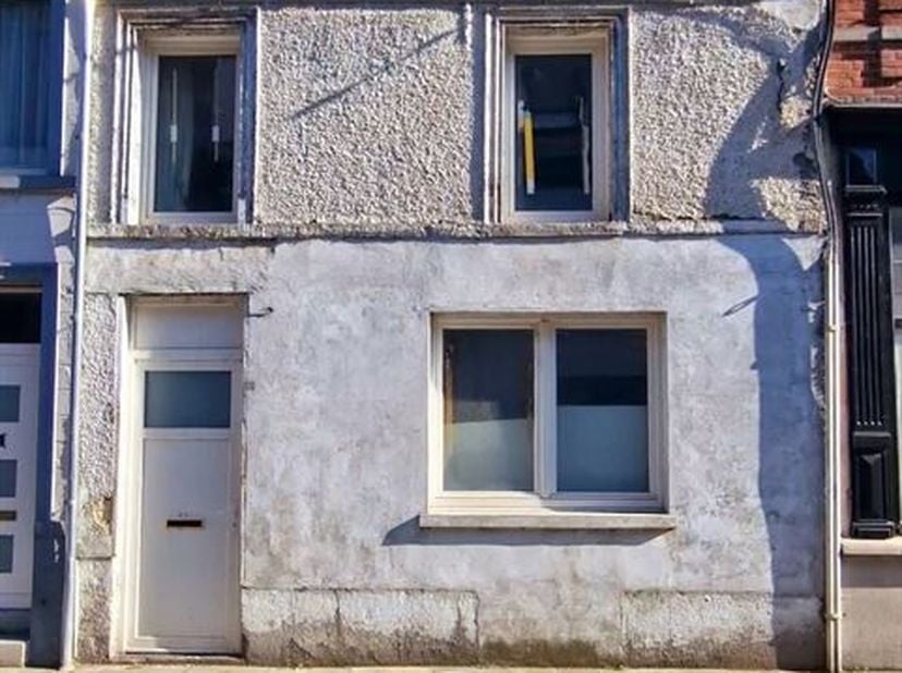 REF 7016 - Rue de Roucourt, 40 - 7600 PERUWELZ&lt;br /&gt;
Vous rêvez de concevoir votre propre espace de vie sur mesure ? Cette maison est l&#039;occasion parfa