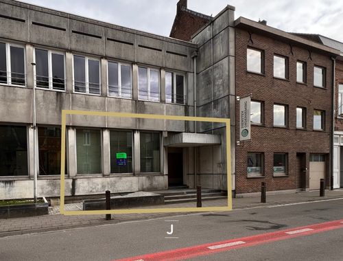                                         Commerce à louer à Avelgem, € 1.000
