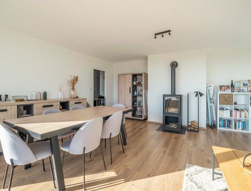                                         Appartement à louer à Wavre, € 950
