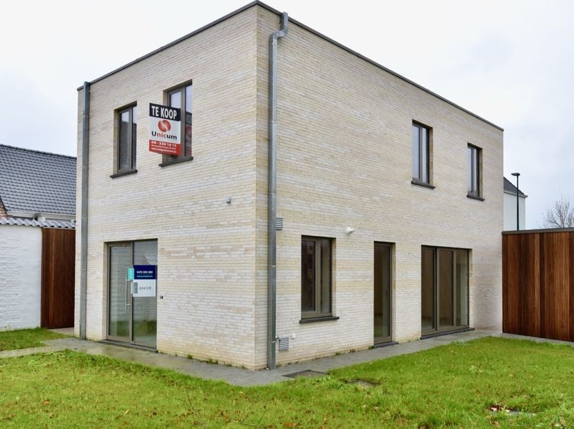 In Project Villa 36 woont u in en nabij het groen met de allures van een landelijke gemeente. Het project is gelegen in een rustige buurt op wandelafs