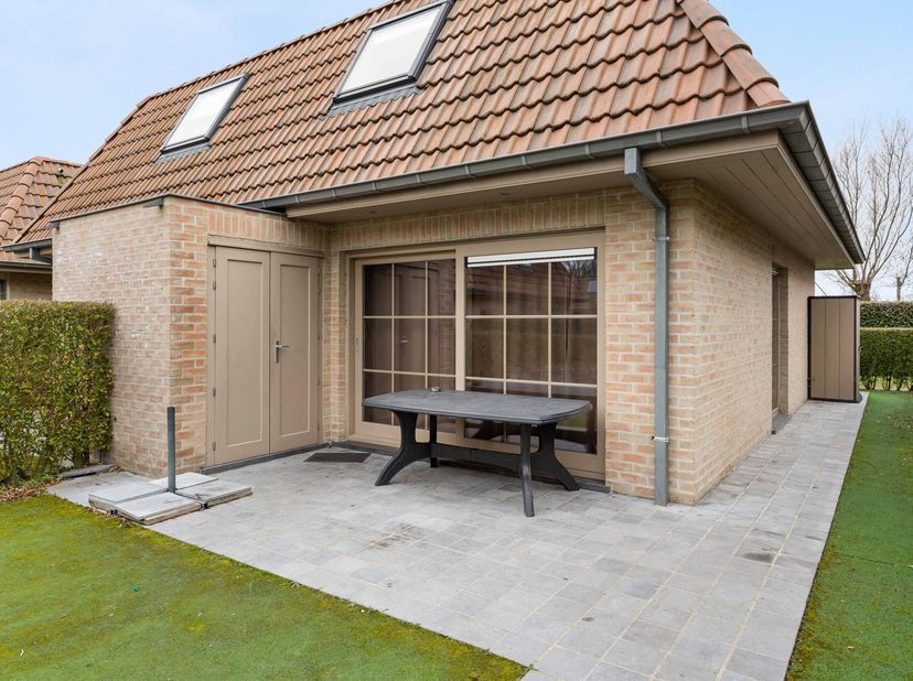 Deze moderne vakantiewoning is recent gebouwd en landelijk gelegen in een oase van rust. U bevindt zich op korte afstand van pretpark en met een vlott