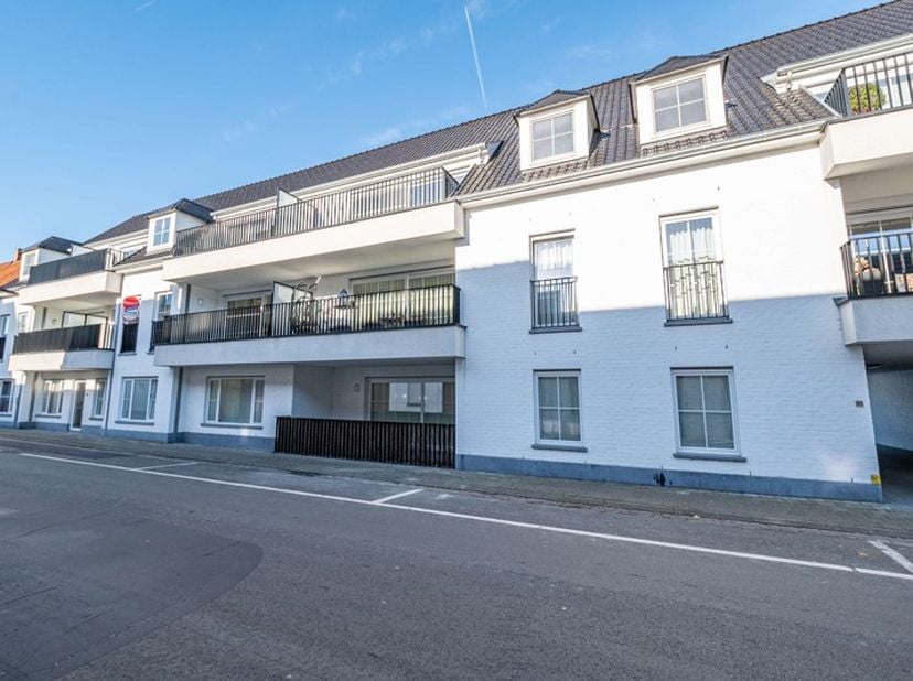 Appartement à louer
                    à 8790 Waregem